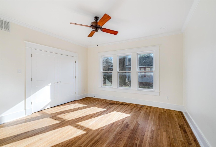 699 EVERGREEN ST, Memphis, Tennessee 38107, 4 Bedrooms Bedrooms, 6 Rooms Rooms,3 BathroomsBathrooms,Residential,For Sale,EVERGREEN,10212448