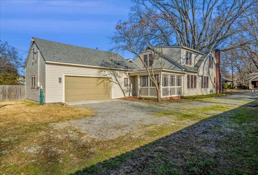 699 EVERGREEN ST, Memphis, Tennessee 38107, 4 Bedrooms Bedrooms, 6 Rooms Rooms,3 BathroomsBathrooms,Residential,For Sale,EVERGREEN,10212448