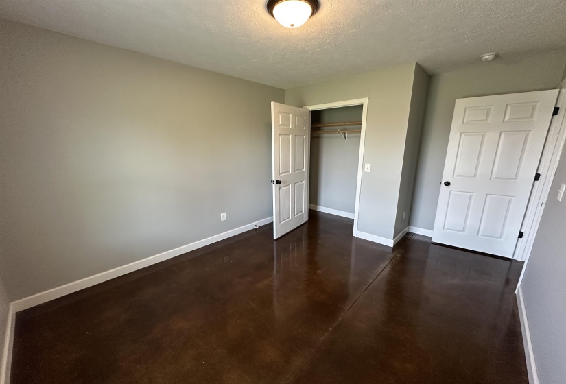 207AB, 209AB WILLOW DR, Adamsville, Tennessee 38310, 8 Bedroom Bedrooms, 20 Room Rooms,4 BathroomBathrooms,Residential,For Sale,WILLOW,0,10220278