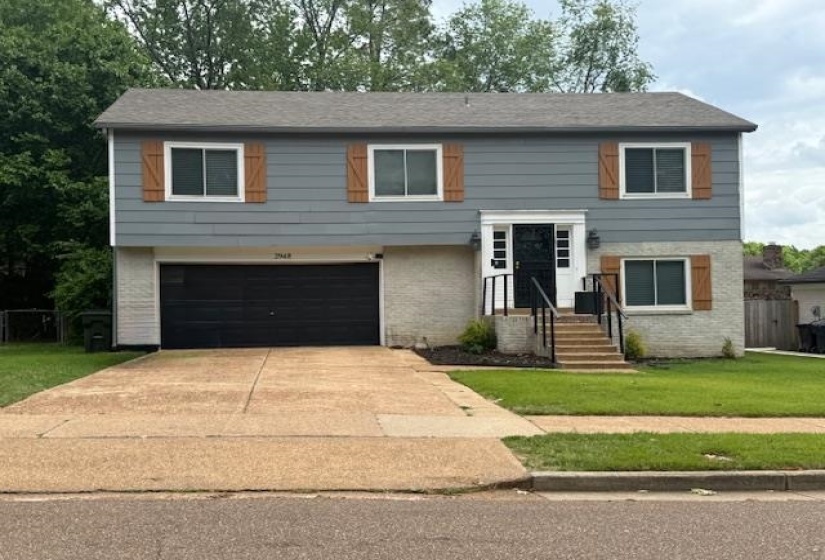 2948 NORTH STAR DR, Bartlett, Tennessee 38134, 4 Bedrooms Bedrooms, 7 Rooms Rooms,3 BathroomsBathrooms,Residential,For Sale,NORTH STAR,10220283