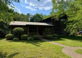 1536 ROBINSON SHED RD, Bethel Springs, Tennessee 38315-4038, 4 Bedrooms Bedrooms, 9 Rooms Rooms,2 BathroomsBathrooms,Residential,For Sale,ROBINSON SHED,10220286