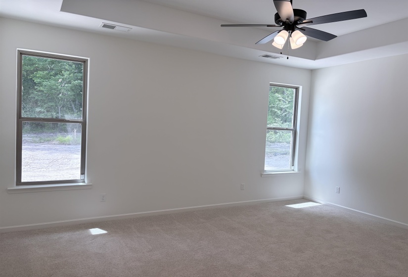 189 BITTER BRANCH RD, Cordova, Tennessee 38018, 4 Bedroom Bedrooms, 8 Room Rooms,3 BathroomBathrooms,Residential,For Sale,BITTER BRANCH,0,10208581