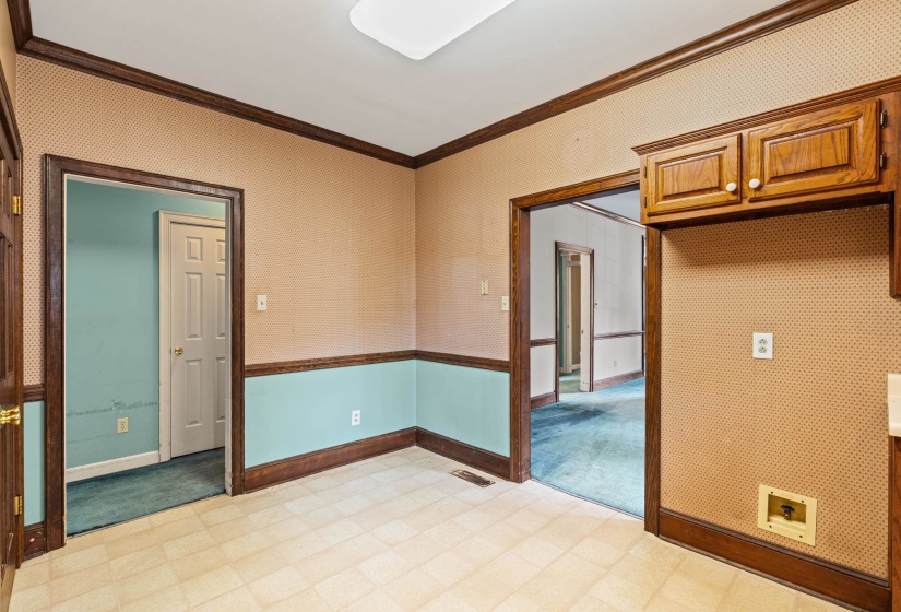 563 SUMMITT ST, Memphis, Tennessee 38104, 3 Bedroom Bedrooms, 6 Room Rooms,2 BathroomBathrooms,Residential,For Sale,SUMMITT,0,10220292