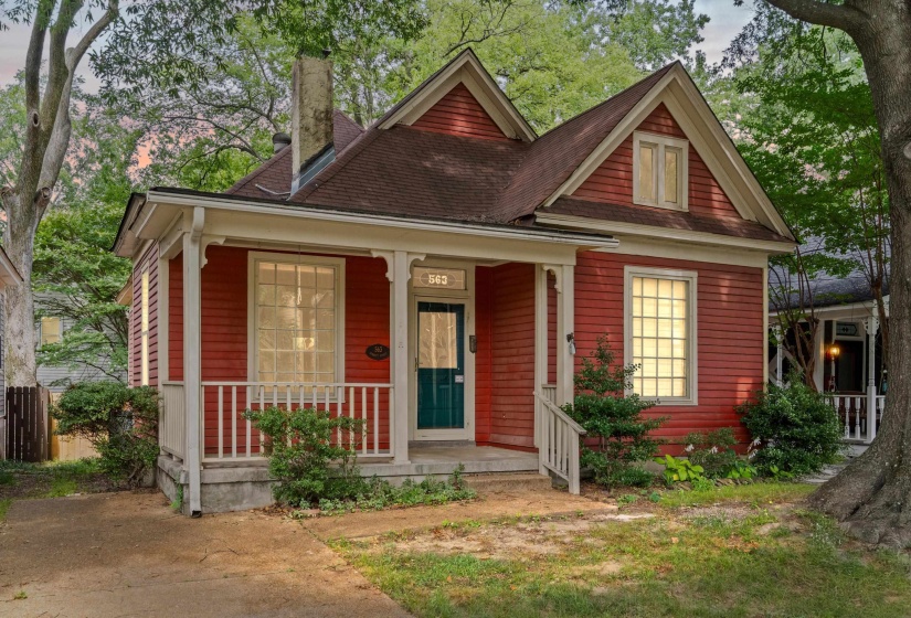 563 SUMMITT ST, Memphis, Tennessee 38104, 3 Bedroom Bedrooms, 6 Room Rooms,2 BathroomBathrooms,Residential,For Sale,SUMMITT,0,10220292