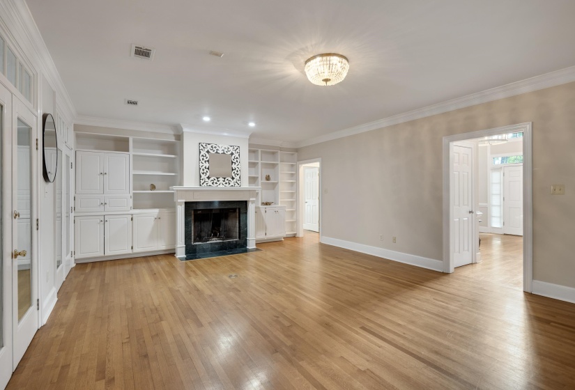 3486 CLASSIC DR, Memphis, Tennessee 38125, 4 Bedroom Bedrooms, 10 Room Rooms,3.1 BathroomBathrooms,Residential,For Sale,CLASSIC,0,10220294