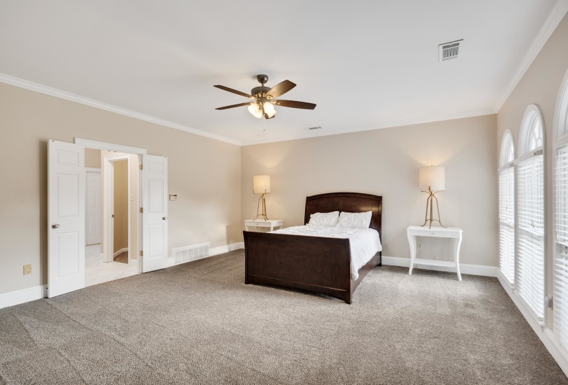 3486 CLASSIC DR, Memphis, Tennessee 38125, 4 Bedroom Bedrooms, 10 Room Rooms,3.1 BathroomBathrooms,Residential,For Sale,CLASSIC,0,10220294