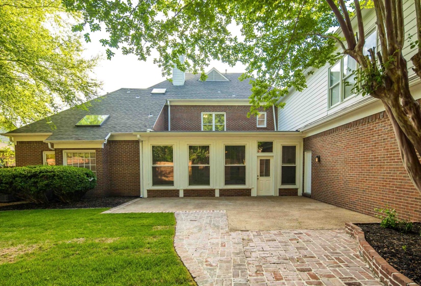 3486 CLASSIC DR, Memphis, Tennessee 38125, 4 Bedroom Bedrooms, 10 Room Rooms,3.1 BathroomBathrooms,Residential,For Sale,CLASSIC,0,10220294