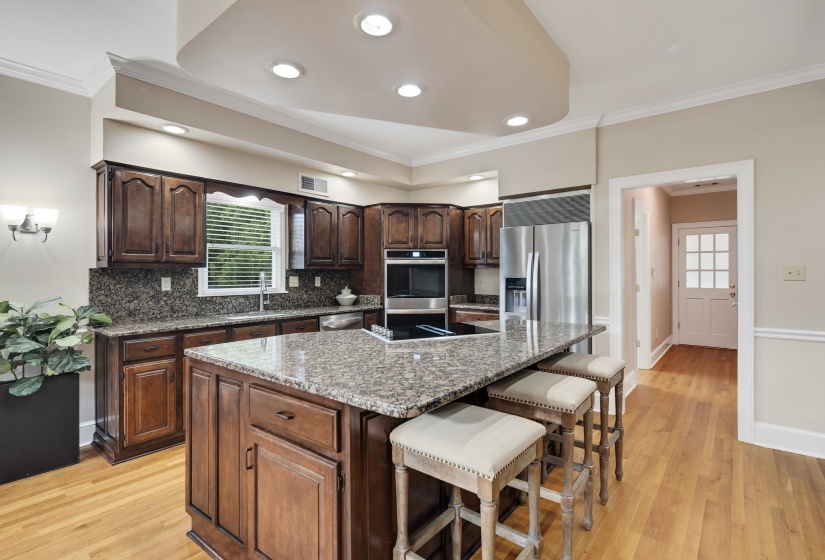 3486 CLASSIC DR, Memphis, Tennessee 38125, 4 Bedroom Bedrooms, 10 Room Rooms,3.1 BathroomBathrooms,Residential,For Sale,CLASSIC,0,10220294