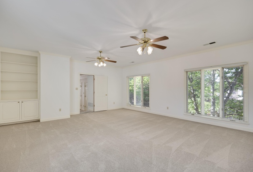 3487 CLASSIC DR, Memphis, Tennessee 38125, 5 Bedroom Bedrooms, 10 Room Rooms,3.1 BathroomBathrooms,Residential,For Sale,CLASSIC,0,10220295
