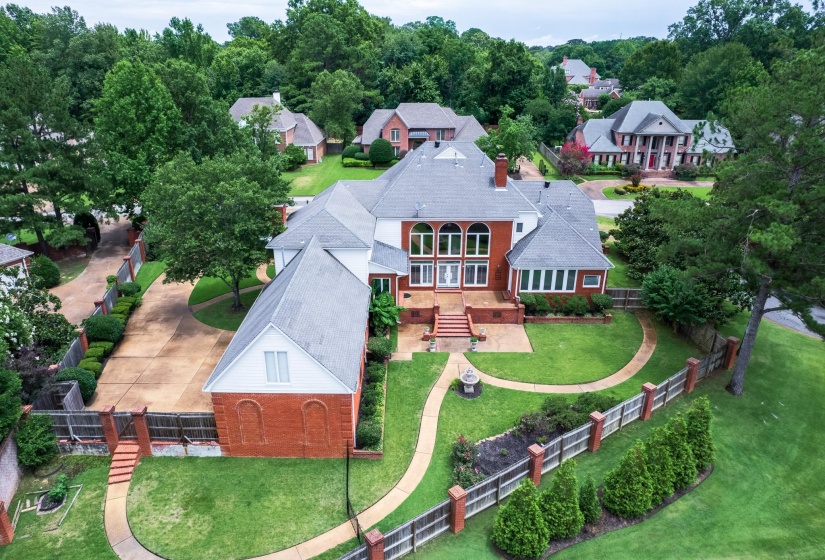3487 CLASSIC DR, Memphis, Tennessee 38125, 5 Bedroom Bedrooms, 10 Room Rooms,3.1 BathroomBathrooms,Residential,For Sale,CLASSIC,0,10220295