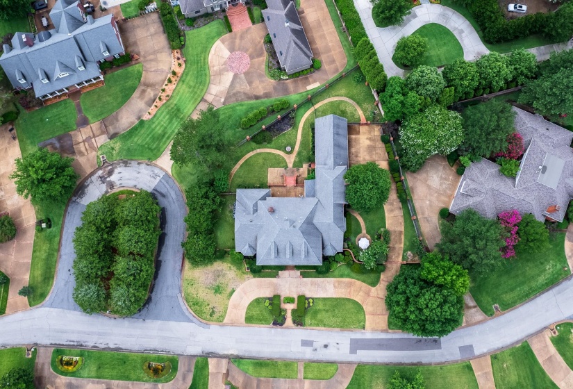 3487 CLASSIC DR, Memphis, Tennessee 38125, 5 Bedroom Bedrooms, 10 Room Rooms,3.1 BathroomBathrooms,Residential,For Sale,CLASSIC,0,10220295