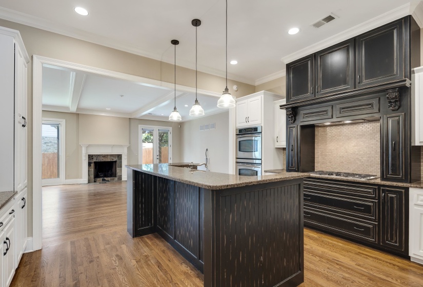 6597 HERONSWOOD CV, Memphis, Tennessee 38119, 5 Bedroom Bedrooms, 11 Room Rooms,4.1 BathroomBathrooms,Residential,For Sale,HERONSWOOD,0,10220296