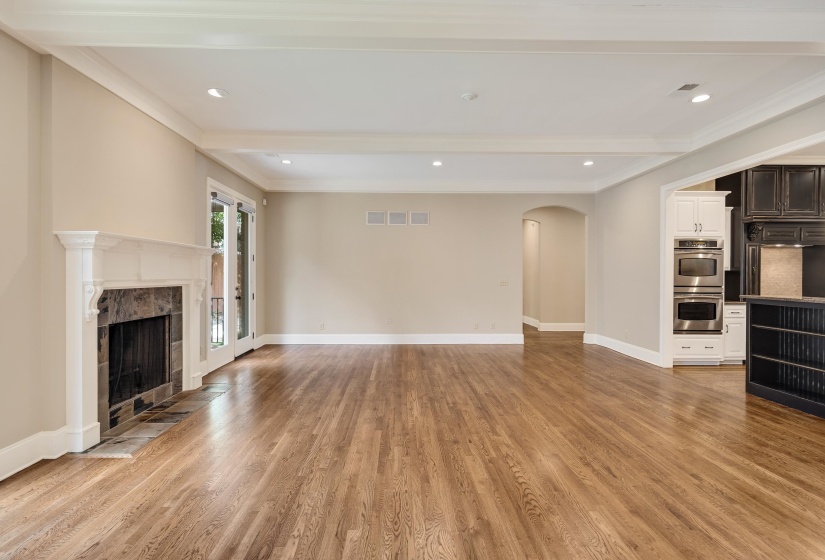 6597 HERONSWOOD CV, Memphis, Tennessee 38119, 5 Bedroom Bedrooms, 11 Room Rooms,4.1 BathroomBathrooms,Residential,For Sale,HERONSWOOD,0,10220296
