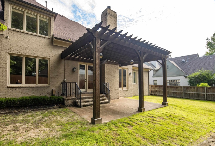 6597 HERONSWOOD CV, Memphis, Tennessee 38119, 5 Bedroom Bedrooms, 11 Room Rooms,4.1 BathroomBathrooms,Residential,For Sale,HERONSWOOD,0,10220296