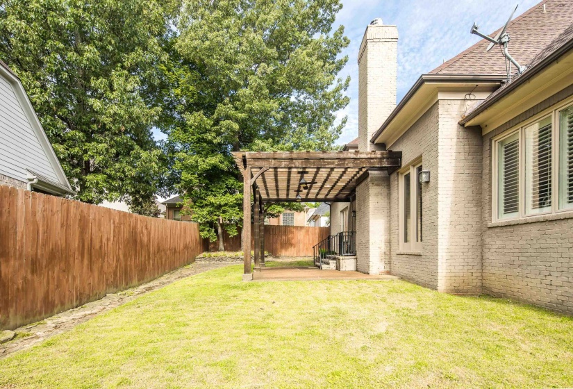6597 HERONSWOOD CV, Memphis, Tennessee 38119, 5 Bedroom Bedrooms, 11 Room Rooms,4.1 BathroomBathrooms,Residential,For Sale,HERONSWOOD,0,10220296