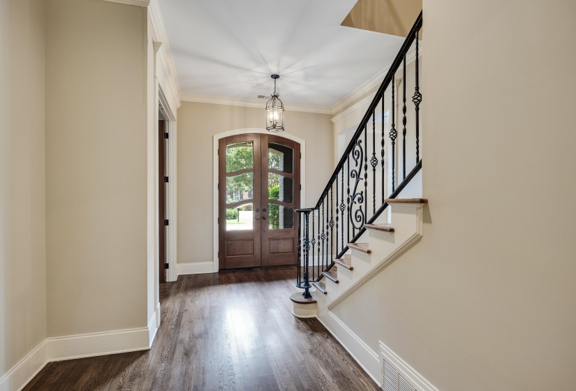 6597 HERONSWOOD CV, Memphis, Tennessee 38119, 5 Bedroom Bedrooms, 11 Room Rooms,4.1 BathroomBathrooms,Residential,For Sale,HERONSWOOD,0,10220296