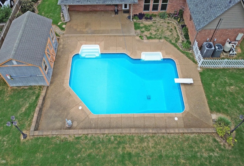 351 WOLF LAIR CV, Collierville, Tennessee 38017, 5 Bedroom Bedrooms, 3 Room Rooms,3 BathroomBathrooms,Residential,For Sale,WOLF LAIR,0,10220314
