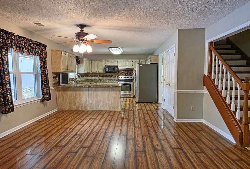 351 WOLF LAIR CV, Collierville, Tennessee 38017, 5 Bedroom Bedrooms, 3 Room Rooms,3 BathroomBathrooms,Residential,For Sale,WOLF LAIR,0,10220314