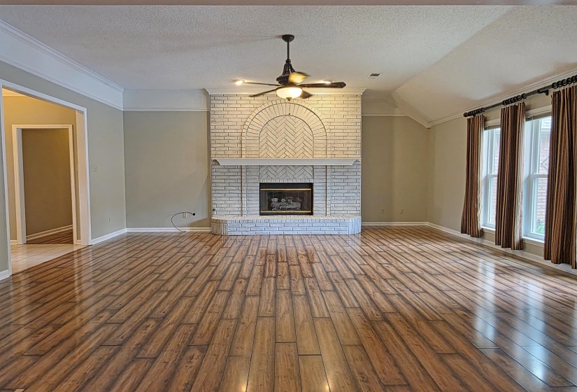 351 WOLF LAIR CV, Collierville, Tennessee 38017, 5 Bedroom Bedrooms, 3 Room Rooms,3 BathroomBathrooms,Residential,For Sale,WOLF LAIR,0,10220314