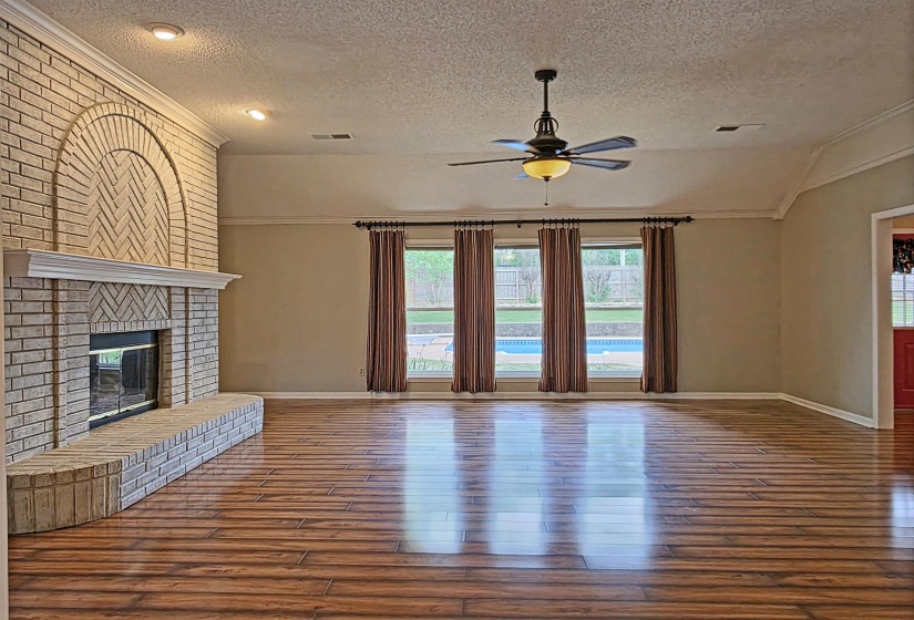 351 WOLF LAIR CV, Collierville, Tennessee 38017, 5 Bedroom Bedrooms, 3 Room Rooms,3 BathroomBathrooms,Residential,For Sale,WOLF LAIR,0,10220314