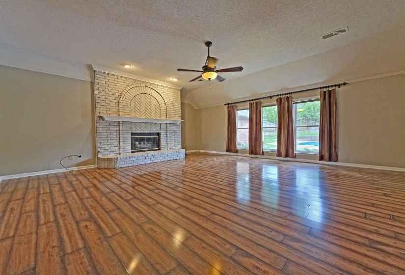 351 WOLF LAIR CV, Collierville, Tennessee 38017, 5 Bedroom Bedrooms, 3 Room Rooms,3 BathroomBathrooms,Residential,For Sale,WOLF LAIR,0,10220314
