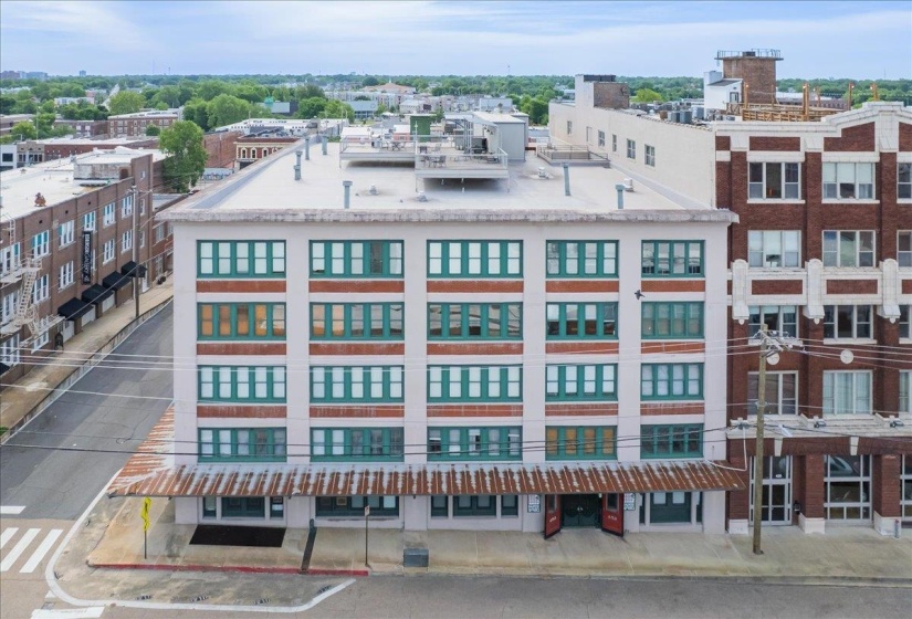 408 FRONT ST, Memphis, Tennessee 38103, 1 Bedroom Bedrooms, 3 Rooms Rooms,1 BathroomBathrooms,Residential,For Sale,FRONT,10220322
