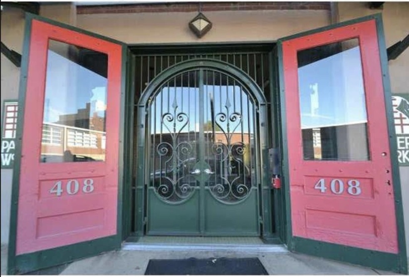 408 FRONT ST, Memphis, Tennessee 38103, 1 Bedroom Bedrooms, 3 Rooms Rooms,1 BathroomBathrooms,Residential,For Sale,FRONT,10220322