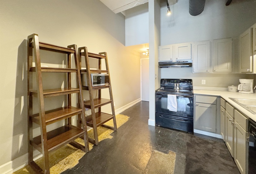 408 FRONT ST, Memphis, Tennessee 38103, 1 Bedroom Bedrooms, 3 Rooms Rooms,1 BathroomBathrooms,Residential,For Sale,FRONT,10220322