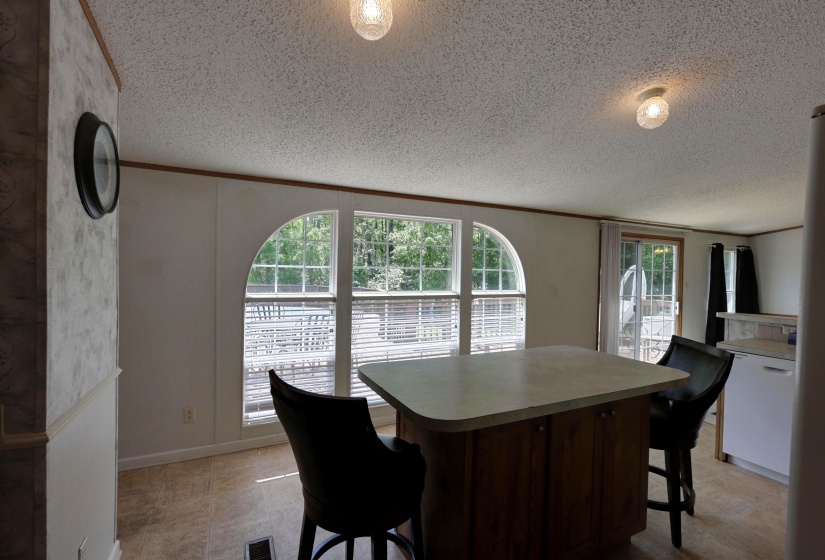 39 CR 360 RD, Iuka, Mississippi 38852-0000, 3 Bedroom Bedrooms, 6 Room Rooms,2 BathroomBathrooms,Residential,For Sale,CR 360,0,10220332