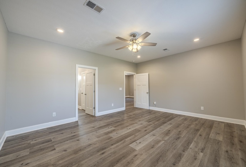 450 CORDOVA CV, Savannah, Tennessee 38372, 4 Bedrooms Bedrooms, 10 Rooms Rooms,2 BathroomsBathrooms,Residential,For Sale,CORDOVA,10220339