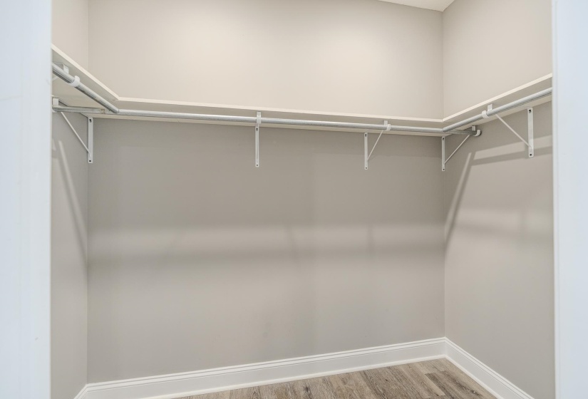 450 CORDOVA CV, Savannah, Tennessee 38372, 4 Bedrooms Bedrooms, 10 Rooms Rooms,2 BathroomsBathrooms,Residential,For Sale,CORDOVA,10220339