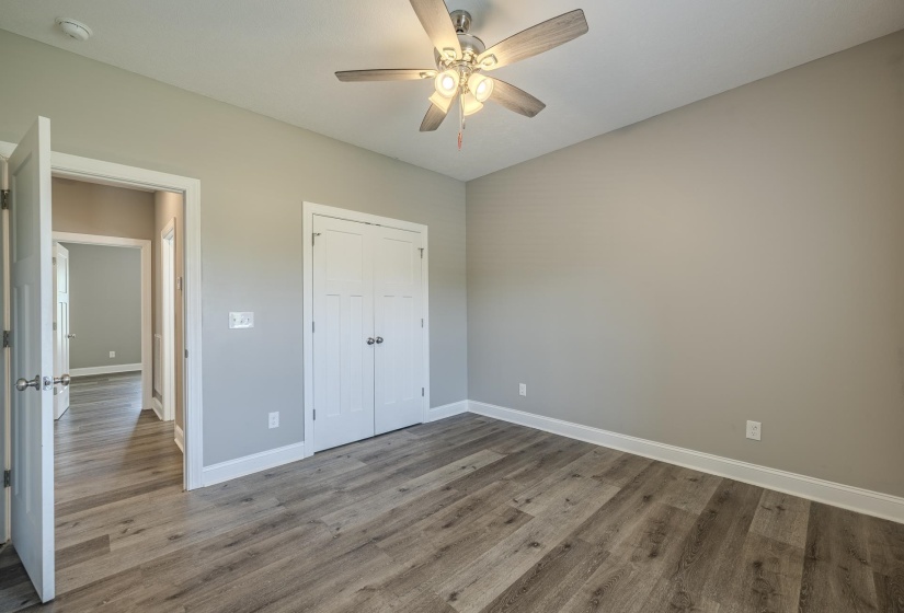 450 CORDOVA CV, Savannah, Tennessee 38372, 4 Bedrooms Bedrooms, 10 Rooms Rooms,2 BathroomsBathrooms,Residential,For Sale,CORDOVA,10220339