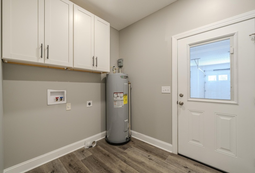 450 CORDOVA CV, Savannah, Tennessee 38372, 4 Bedrooms Bedrooms, 10 Rooms Rooms,2 BathroomsBathrooms,Residential,For Sale,CORDOVA,10220339