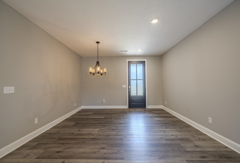 450 CORDOVA CV, Savannah, Tennessee 38372, 4 Bedrooms Bedrooms, 10 Rooms Rooms,2 BathroomsBathrooms,Residential,For Sale,CORDOVA,10220339