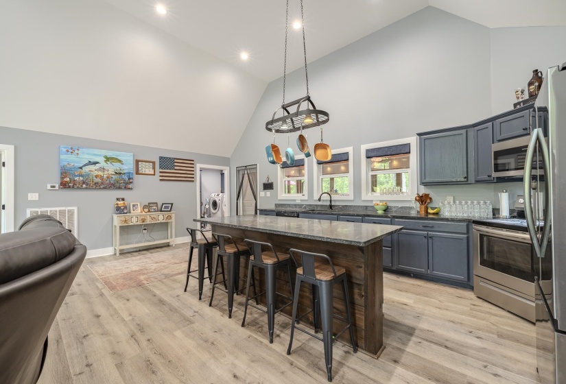 315 TIMBER RIDGE DR, Counce, Tennessee 38326-9999, 3 Bedrooms Bedrooms, 8 Rooms Rooms,2 BathroomsBathrooms,Residential,For Sale,TIMBER RIDGE,10220349