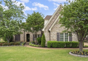 10220 HERONS RIDGE DR, Lakeland, Tennessee 38002, 5 Bedrooms Bedrooms, 12 Rooms Rooms,4 BathroomsBathrooms,Residential,For Sale,HERONS RIDGE,10220353