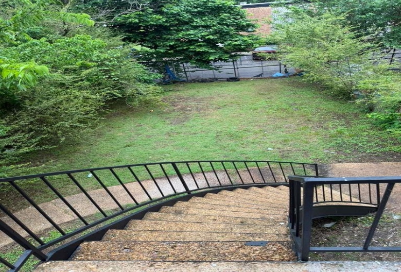 1010 UNIVERSITY ST, Memphis, Tennessee 38107, 2 Bedrooms Bedrooms, 4 Rooms Rooms,1.1 BathroomsBathrooms,Rental Properties,For Sale,UNIVERSITY,10220383