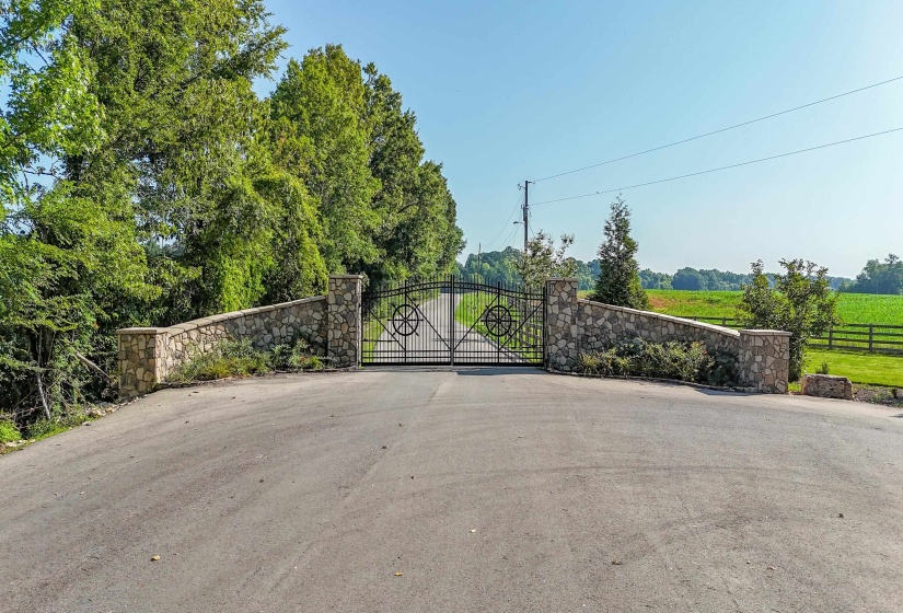 6 CADEN CV, Savannah, Tennessee 38372, ,Land,For Sale,CADEN,10220397