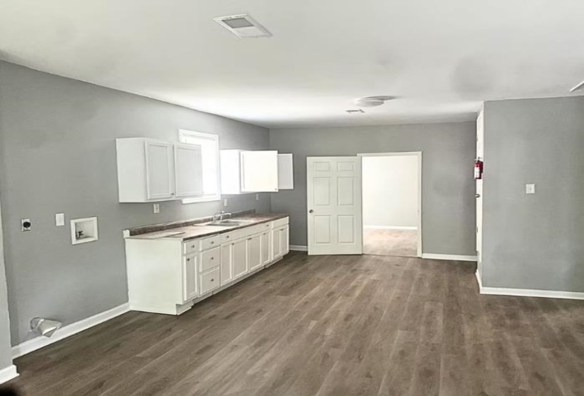 1492 TREZEVANT ST, Memphis, Tennessee 38108, 3 Bedroom Bedrooms, 3 Room Rooms,2 BathroomBathrooms,Residential,For Sale,TREZEVANT,0,10196706