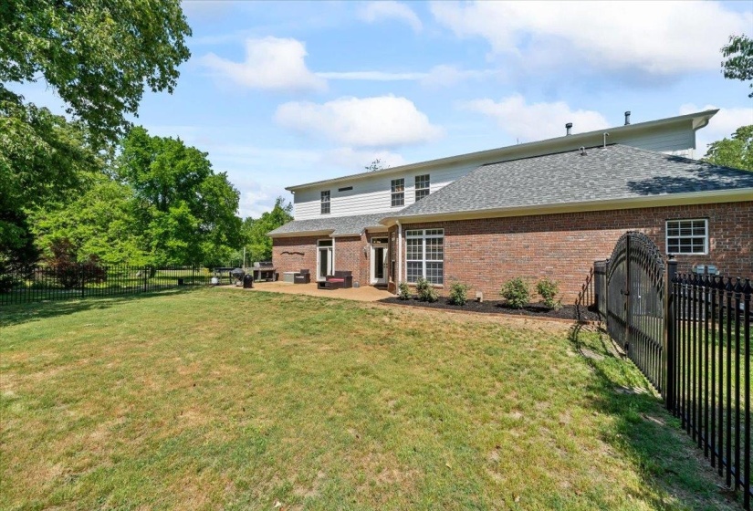 425 ALISHA DR, Rossville, Tennessee 38066, 5 Bedroom Bedrooms, 10 Room Rooms,3.1 BathroomBathrooms,Residential,For Sale,ALISHA,0,10219491