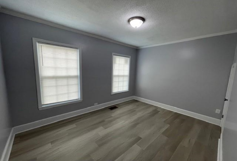 725 LOEB ST, Memphis, Tennessee 38111, 4 Bedrooms Bedrooms, 8 Rooms Rooms,2.1 BathroomsBathrooms,Residential,For Sale,LOEB,10220367