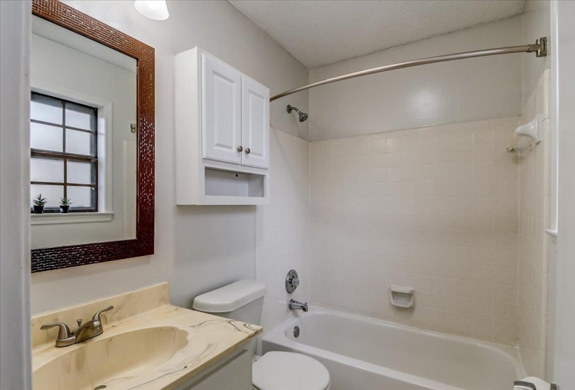 7157 LAMESA LN, Bartlett, Tennessee 38133, 3 Bedrooms Bedrooms, 6 Rooms Rooms,2 BathroomsBathrooms,Residential,For Sale,LAMESA,10220392