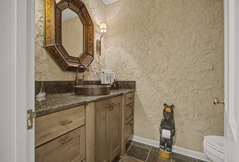 5722 SHADY GLEN RD, Memphis, Tennessee 38120, 4 Bedroom Bedrooms, 10 Room Rooms,3.2 BathroomBathrooms,Residential,For Sale,SHADY GLEN,0,10220404