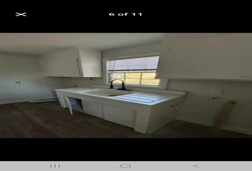 1004 HIGHLAND AVE, Memphis, Tennessee 38122, 3 Bedrooms Bedrooms, ,1 BathroomBathrooms,Duplexes,For Sale,HIGHLAND,10220433