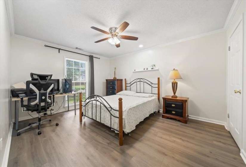 8429 KING WILLIAM ST, Memphis, Tennessee 38016, 5 Bedrooms Bedrooms, 9 Rooms Rooms,3 BathroomsBathrooms,Rental Properties,For Sale,KING WILLIAM,10220414