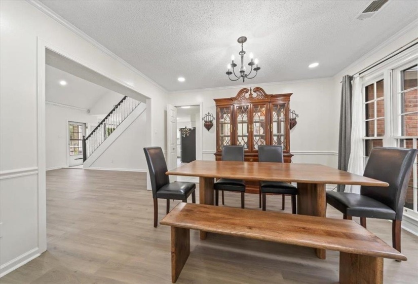 8429 KING WILLIAM ST, Memphis, Tennessee 38016, 5 Bedrooms Bedrooms, 9 Rooms Rooms,3 BathroomsBathrooms,Rental Properties,For Sale,KING WILLIAM,10220414