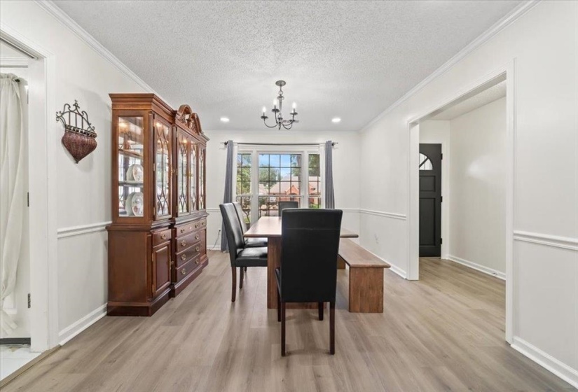 8429 KING WILLIAM ST, Memphis, Tennessee 38016, 5 Bedrooms Bedrooms, 9 Rooms Rooms,3 BathroomsBathrooms,Rental Properties,For Sale,KING WILLIAM,10220414