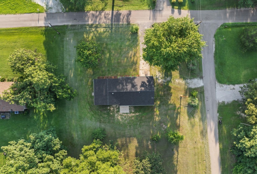 Aerial view of property and surrounding area
