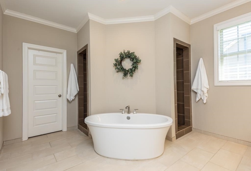 4817 GRAYSEN GORGE RD, Lakeland, Tennessee 38002, 4 Bedrooms Bedrooms, 9 Rooms Rooms,3.1 BathroomsBathrooms,Residential,For Sale,GRAYSEN GORGE,10220216