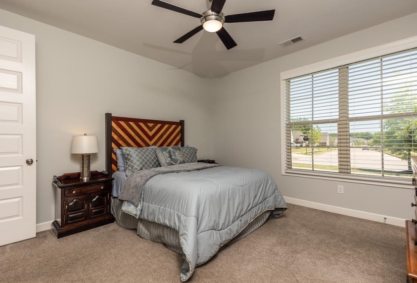 4817 GRAYSEN GORGE RD, Lakeland, Tennessee 38002, 4 Bedrooms Bedrooms, 9 Rooms Rooms,3.1 BathroomsBathrooms,Residential,For Sale,GRAYSEN GORGE,10220216